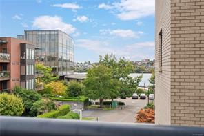 306-330 Waterfront Cres — listing photo 21 of 39