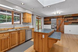 1582 Wilmot Ave — listing photo 14 of 90