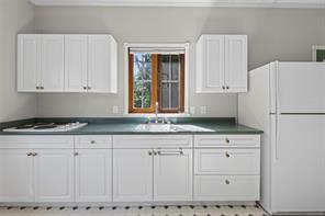 1582 Wilmot Ave — listing photo 42 of 90