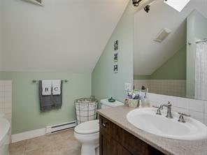 4-833 Princess Ave — listing photo 14 of 25