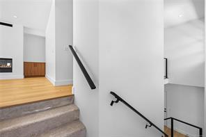 122 Bray Rd — listing photo 20 of 34