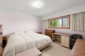 1867 Grandview Dr — listing photo 16 of 34