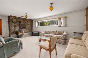 1867 Grandview Dr — listing photo 19 of 34