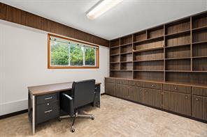 1867 Grandview Dr — listing photo 21 of 34