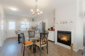 5433 Woodland Cres — listing photo 16 of 42