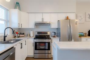 5433 Woodland Cres — listing photo 22 of 42
