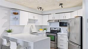 211-494 Marsett Pl — listing photo 18 of 30