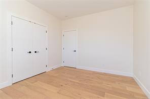 701 Madrona Pl — listing photo 24 of 43