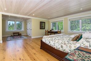 7679 Victor Lane — listing photo 19 of 40