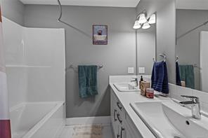 476 Machleary St — listing photo 26 of 43