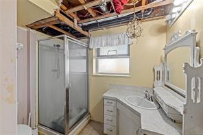 396 Wisteria St — listing photo 32 of 39