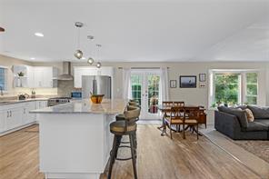 1564 Hurford Ave — listing photo 29 of 38