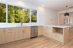 7421 Westholme Rd — listing photo 20 of 50