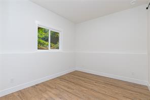 7421 Westholme Rd — listing photo 27 of 50