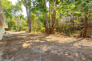 7421 Westholme Rd — listing photo 37 of 50