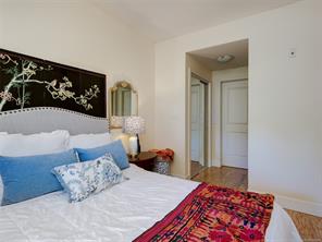 221-1400 Lynburne Pl — listing photo 16 of 35