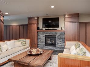221-1400 Lynburne Pl — listing photo 24 of 35