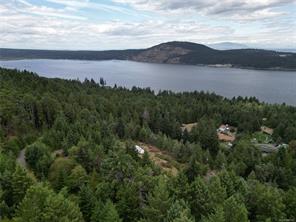 8439 Lisa Lane — listing photo 16 of 32