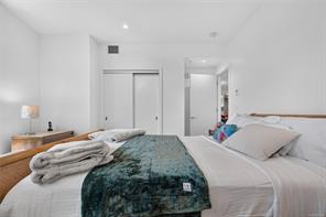 607-2000 Hannington Rd — listing photo 26 of 55