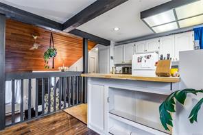 525 Muchalat Crt — listing photo 14 of 52
