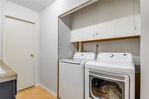 525 Muchalat Crt — listing photo 28 of 52