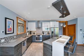 6371 Genoa Bay Rd — listing photo 14 of 60