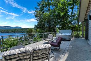 6371 Genoa Bay Rd — listing photo 19 of 60