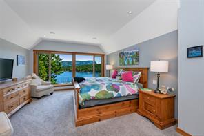 6371 Genoa Bay Rd — listing photo 23 of 60