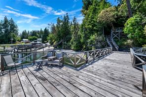 6371 Genoa Bay Rd — listing photo 44 of 60