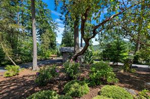 6371 Genoa Bay Rd — listing photo 52 of 60