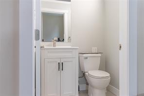 2565 Faulkner Pl — listing photo 37 of 64