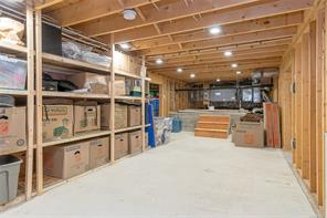 2565 Faulkner Pl — listing photo 38 of 64