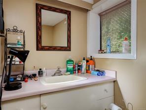 1167 Goldstream Ave — listing photo 17 of 37