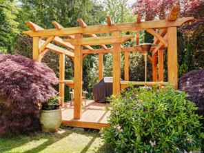 1167 Goldstream Ave — listing photo 19 of 37