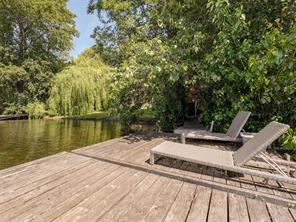 1167 Goldstream Ave — listing photo 26 of 37