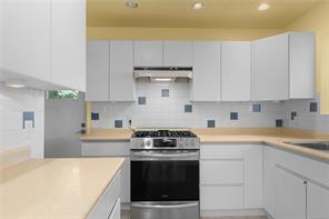 5349 Alderley Rd — listing photo 15 of 51