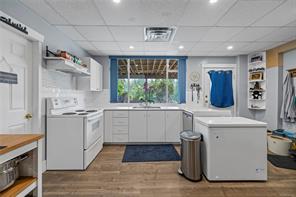 2620 Ross Rd — listing photo 35 of 61