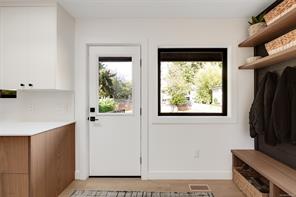 2860 Tudor Ave — listing photo 27 of 62