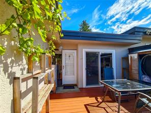 8-3060 Harriet Rd — listing photo 30 of 38