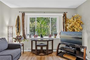 1675 Noel Ave — listing photo 14 of 61