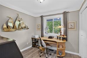 1675 Noel Ave — listing photo 21 of 61