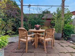 1675 Noel Ave — listing photo 34 of 61