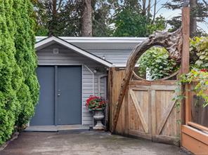 1675 Noel Ave — listing photo 46 of 61