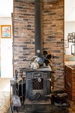 64 Seabreeze Dr — listing photo 19 of 46
