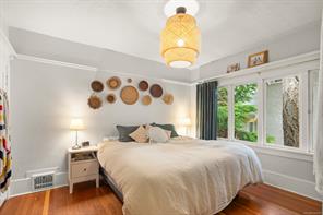 886 Maddison St — listing photo 16 of 49
