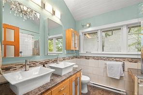886 Maddison St — listing photo 17 of 49