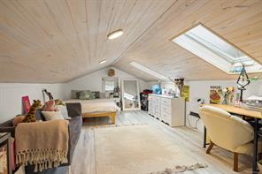 886 Maddison St — listing photo 23 of 49