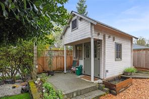 886 Maddison St — listing photo 44 of 49