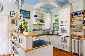 1648 Rockland Ave — listing photo 14 of 55