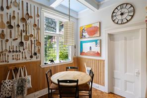 1648 Rockland Ave — listing photo 15 of 55